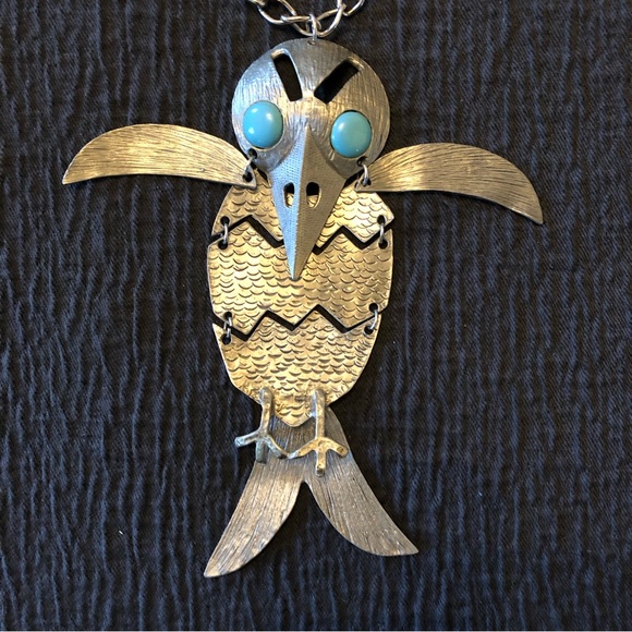 VINTAGE Hinged Bird Necklace 🐦🐦 Huge! - Picture 2 of 8